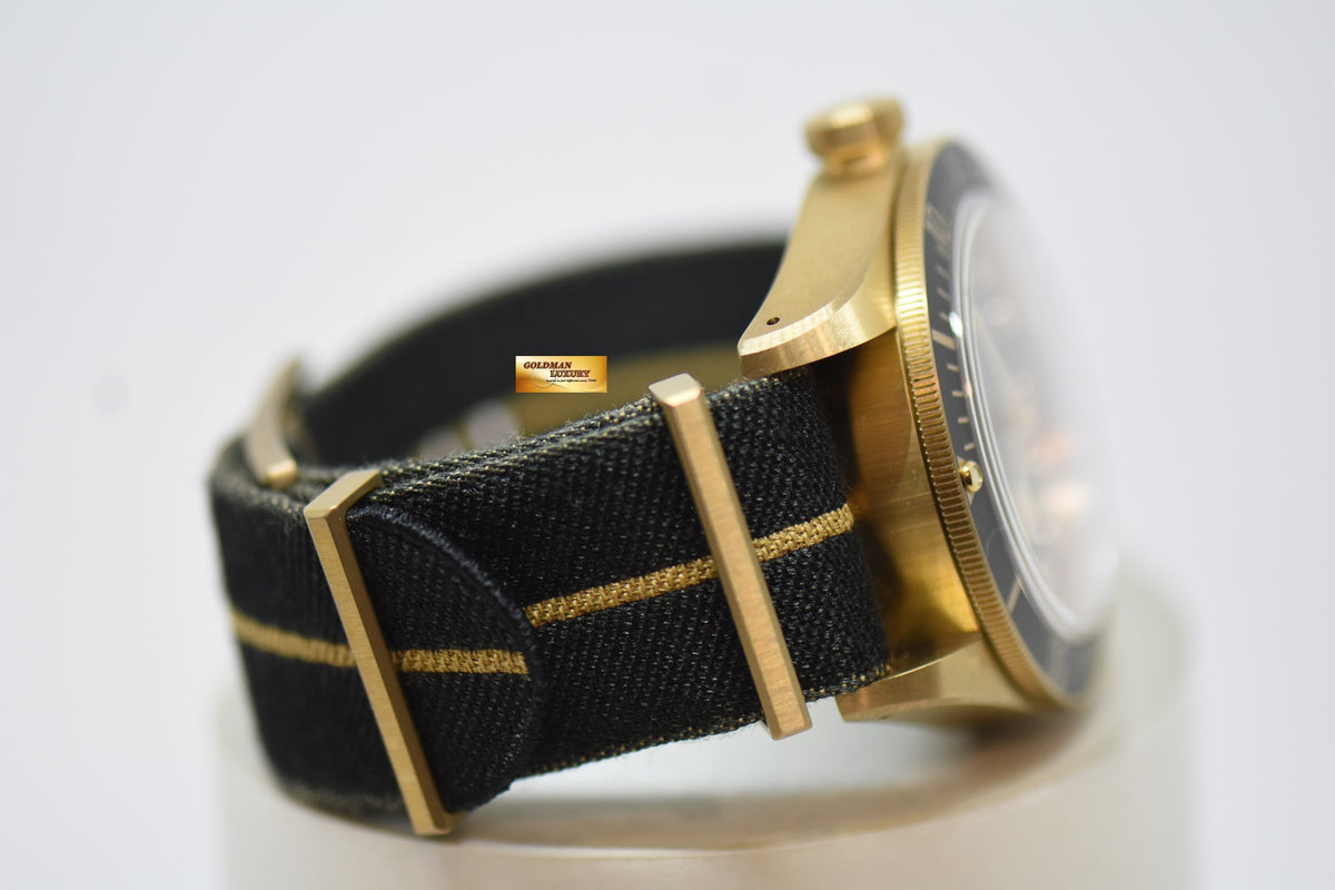 [SOLD] TUDOR BLACK BAY HERITAGE BRONZE 43mm SLATE GREY DIAL IN NATO STRAP AUTOMATIC 79250BA (NEW-UNWORN)