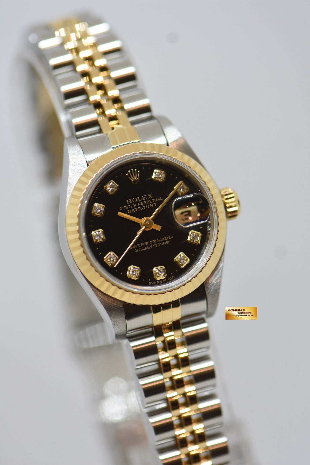 [SOLD] ROLEX OYSTER DATEJUST 26mm HALF-GOLD IN JUBILEE BRACELET BLACK DIAMOND DIAL 69173 (NEAR MINT)