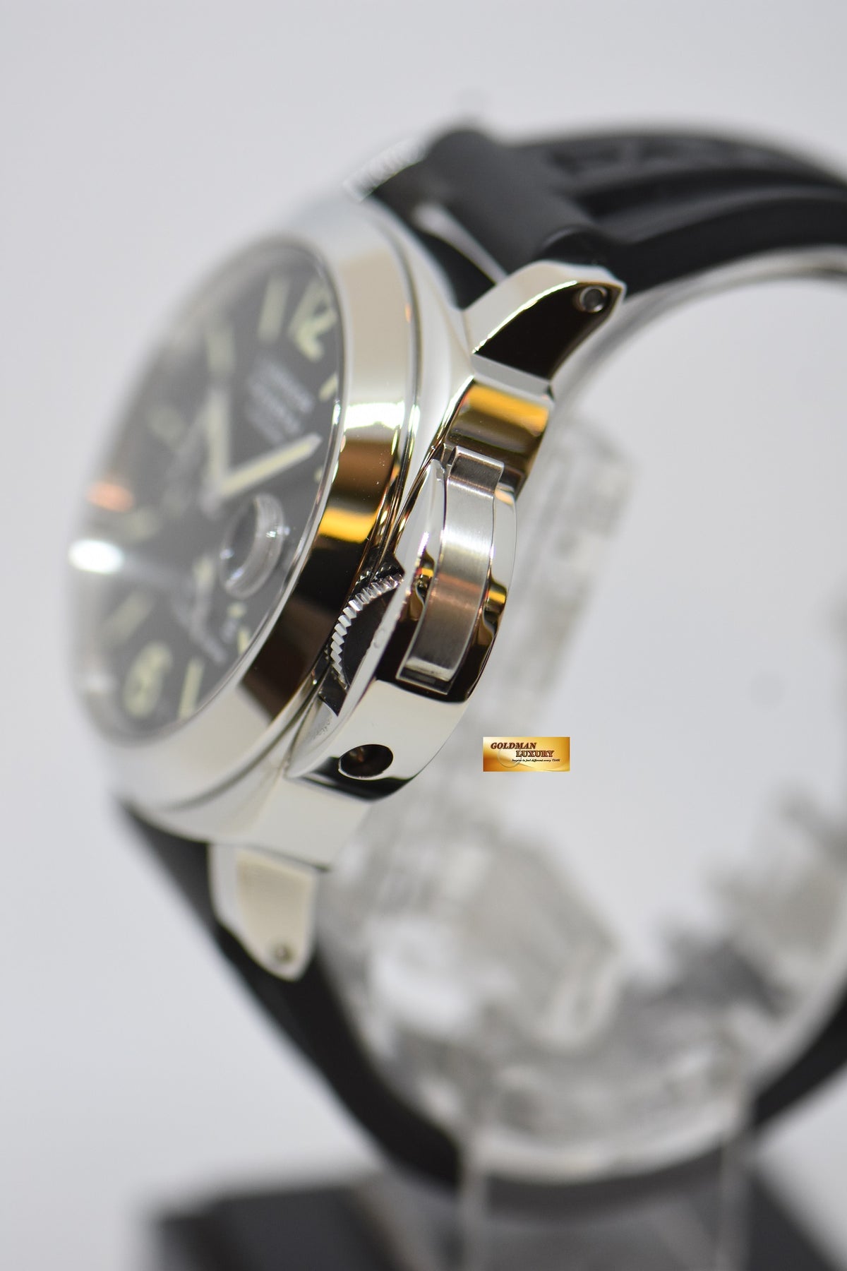 [SOLD] PANERAI LUMINOR MARINA 44mm POWER RESERVE AUTOMATIC BLACK PAM 90 (MINT)