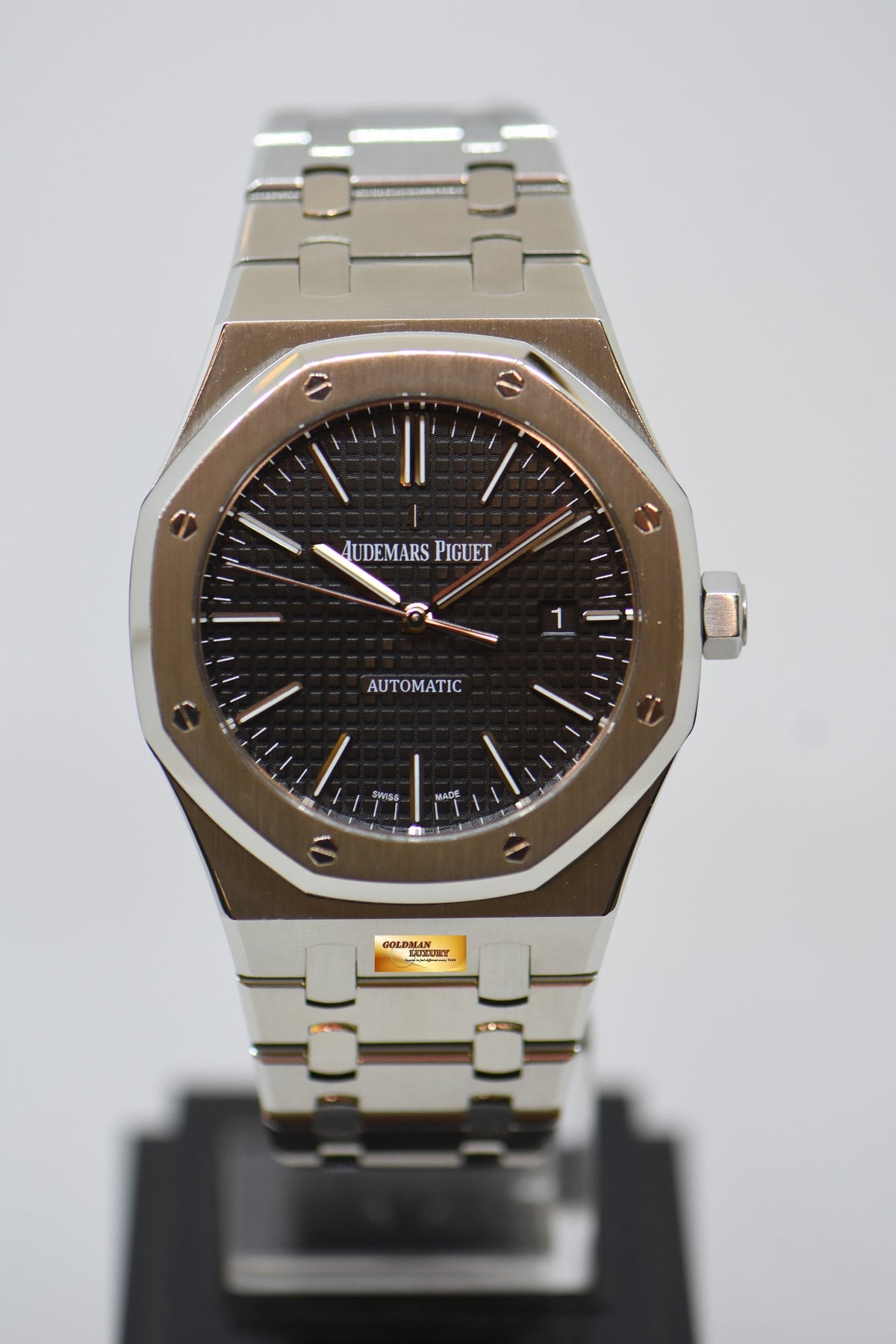 [SOLD] AUDEMARS PIGUET ROYAL OAK 41mm STEEL BRACELET BLACK DIAL 15400ST (MINT)