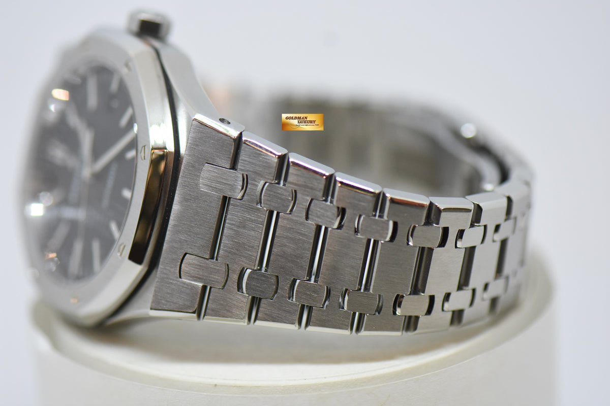 [SOLD] AUDEMARS PIGUET ROYAL OAK 41mm STEEL BRACELET BLACK DIAL 15400ST (MINT)