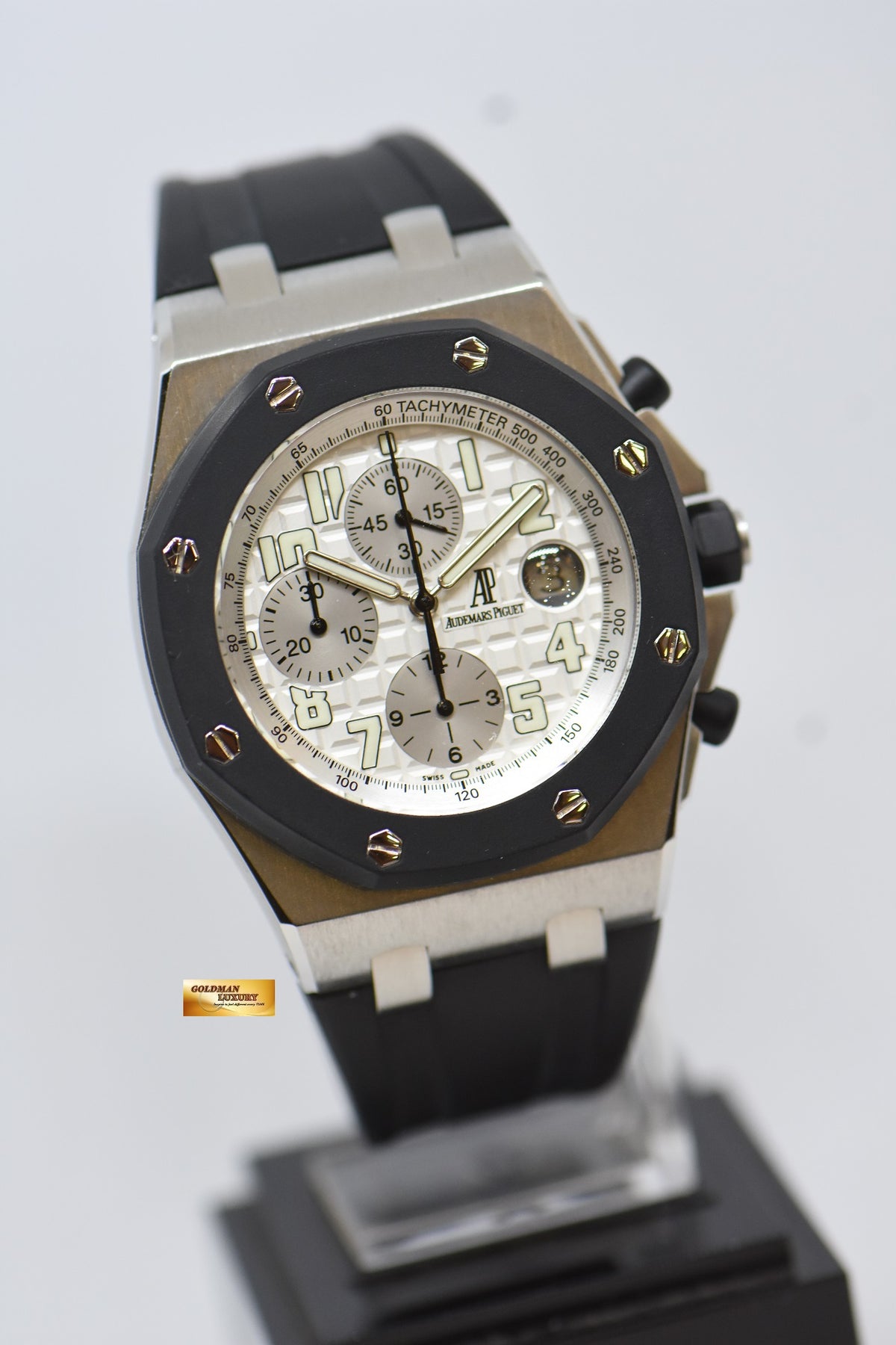 [SOLD] AUDEMARS PIGUET ROYAL OAK OFFSHORE 42mm CHRONOGRAPH RUBBER CLAD STEEL AUTOMATIC 25940SK (MINT)