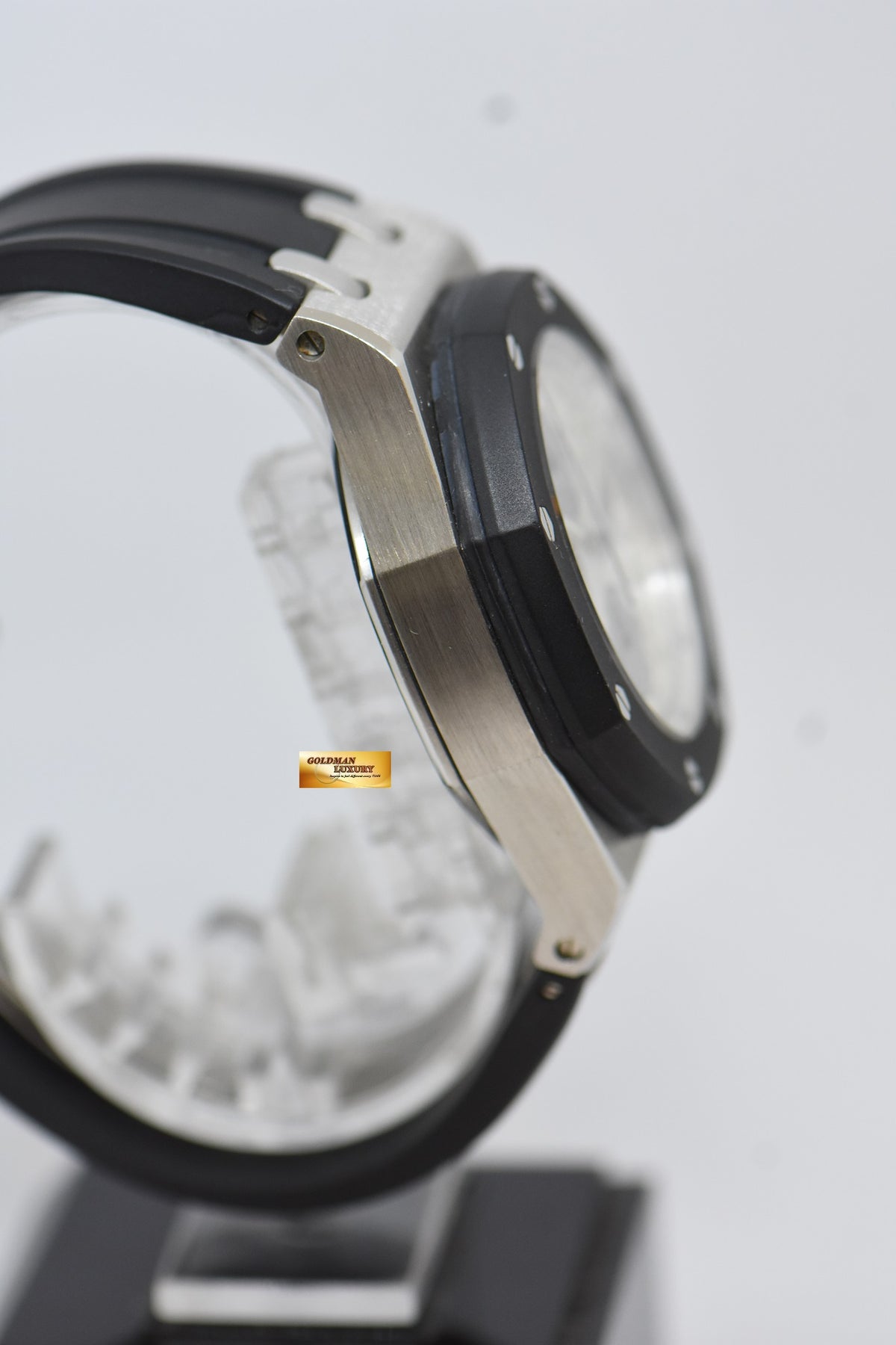 [SOLD] AUDEMARS PIGUET ROYAL OAK OFFSHORE 42mm CHRONOGRAPH RUBBER CLAD STEEL AUTOMATIC 25940SK (MINT)