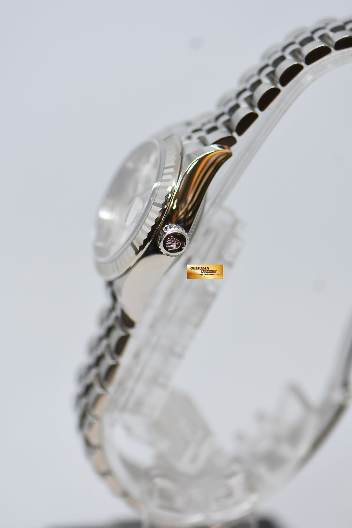 [SOLD] ROLEX OYSTER PERPETUAL DATEJUST 28mm STEEL IN JUBILEE BRACELET SILVER ROMAN DIAL 279174 (NEW-UNWORN)