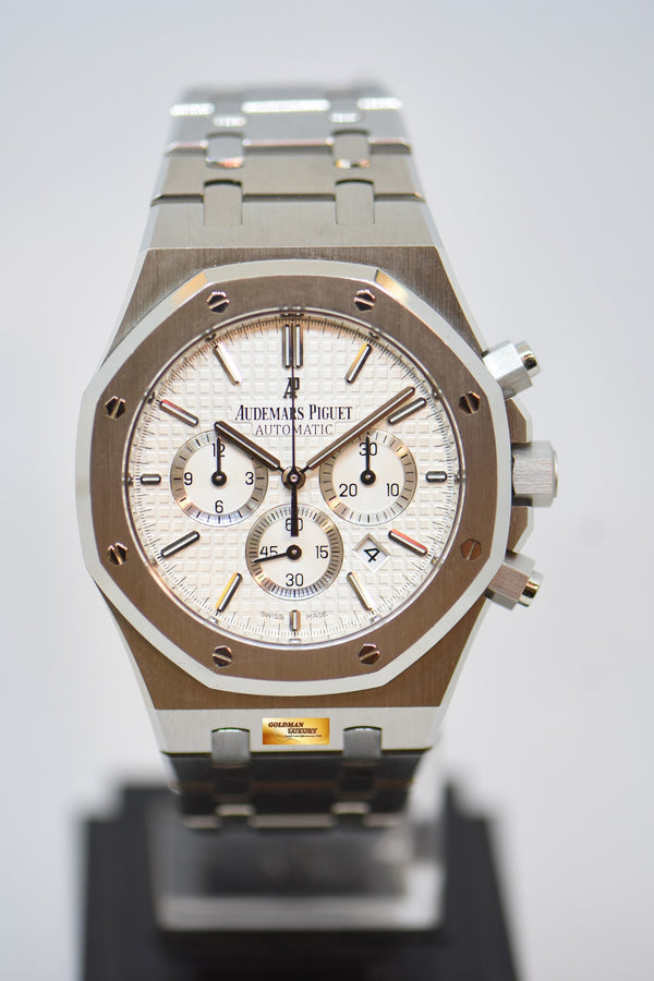 [SOLD] AUDEMARS PIGUET ROYAL OAK CHRONOGRAPH 41mm STEEL IN BRACELET SILVER-WHITE DIAL 26320ST AUTOMATIC (MINT)