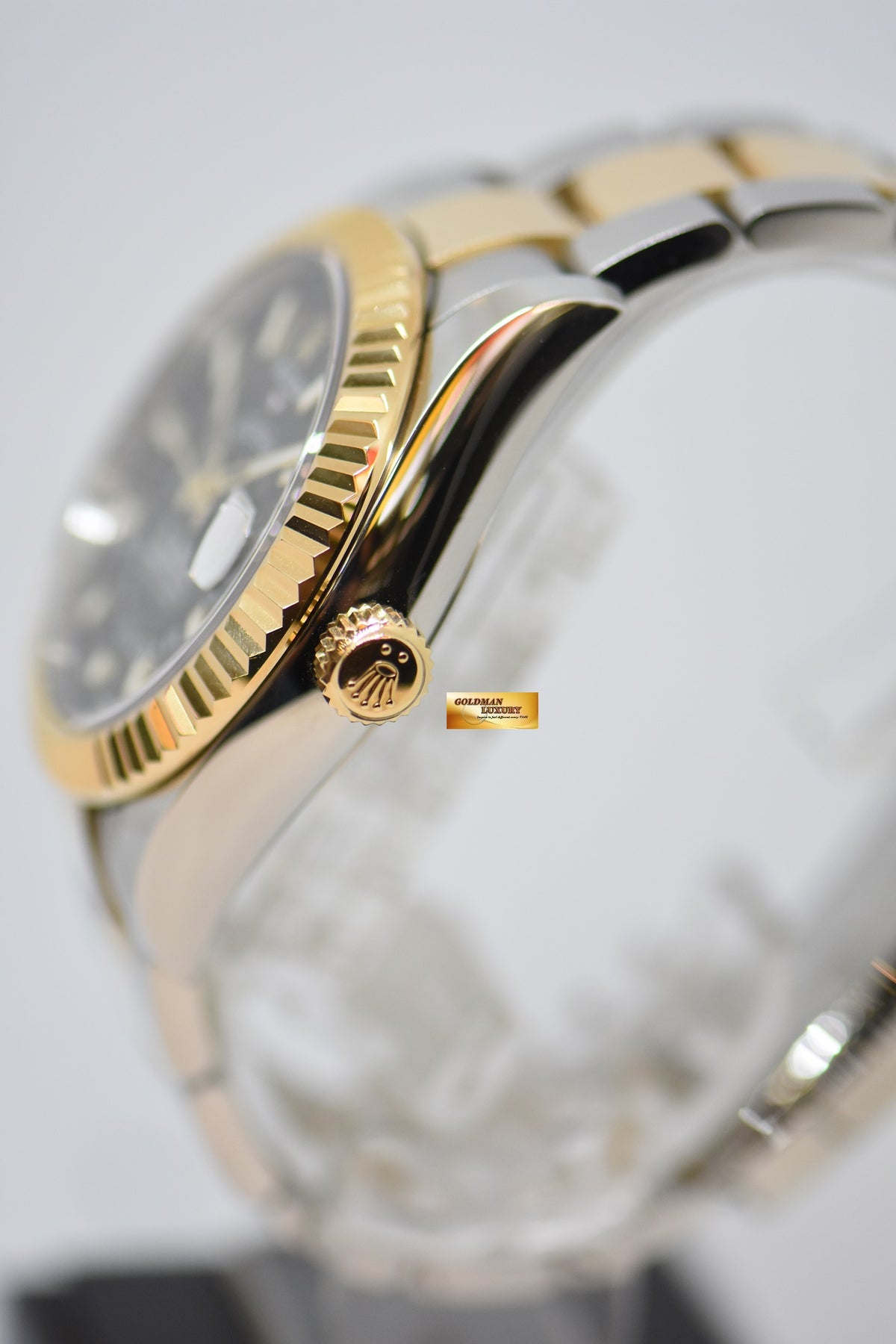 [SOLD] ROLEX OYSTER PERPETUAL SKY-DWELLER 42mm ANNUAL CALENDAR GMT GOLD / STEEL BLACK DIAL 326933 (MINT)