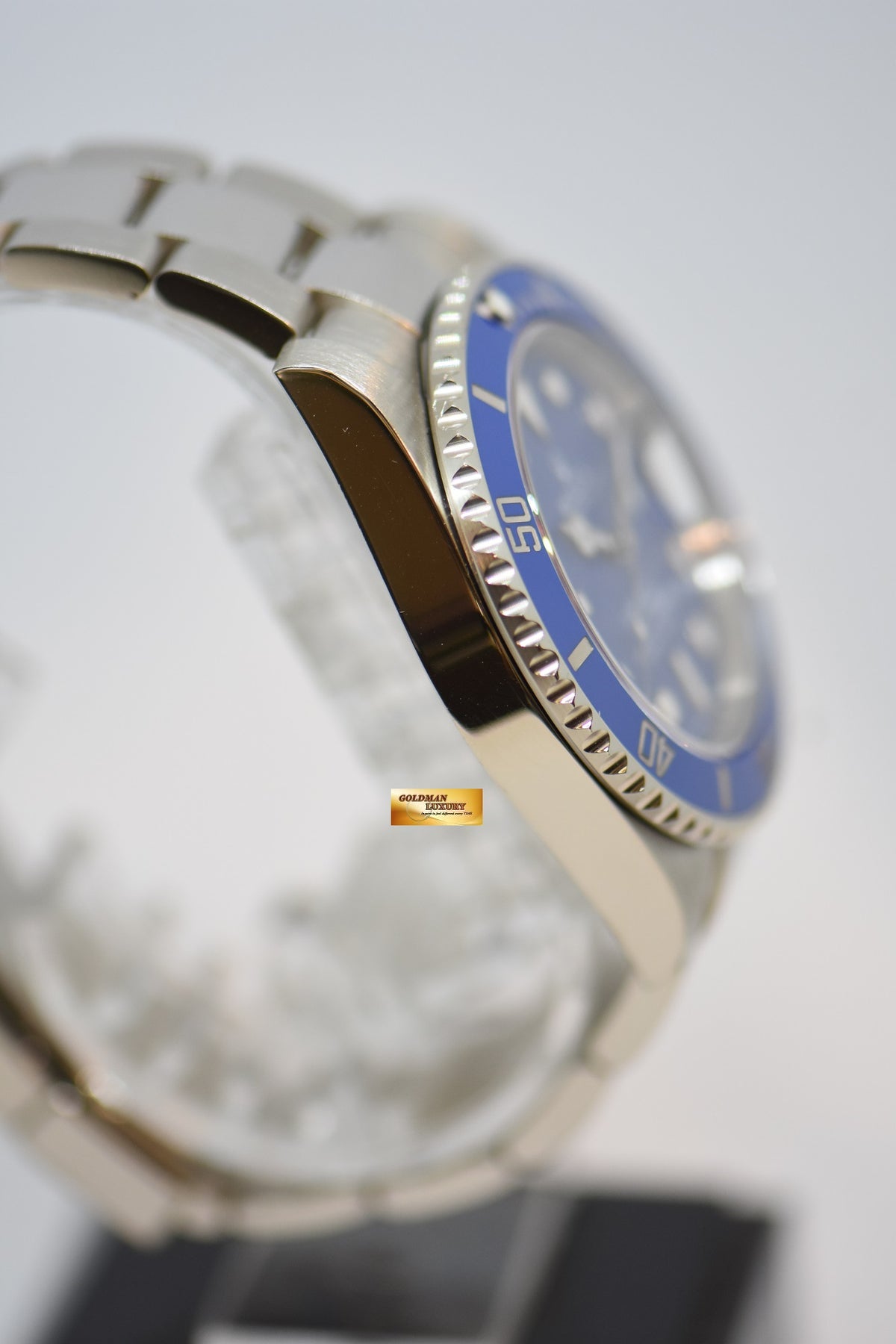 [SOLD] ROLEX OYSTER SUBMARINER 40mm WHITE GOLD IN OYSTER BRACELET BLUE DIAL BLUE CERAMIC BEZEL 116619LB (UNPOLISHED) (MINT)