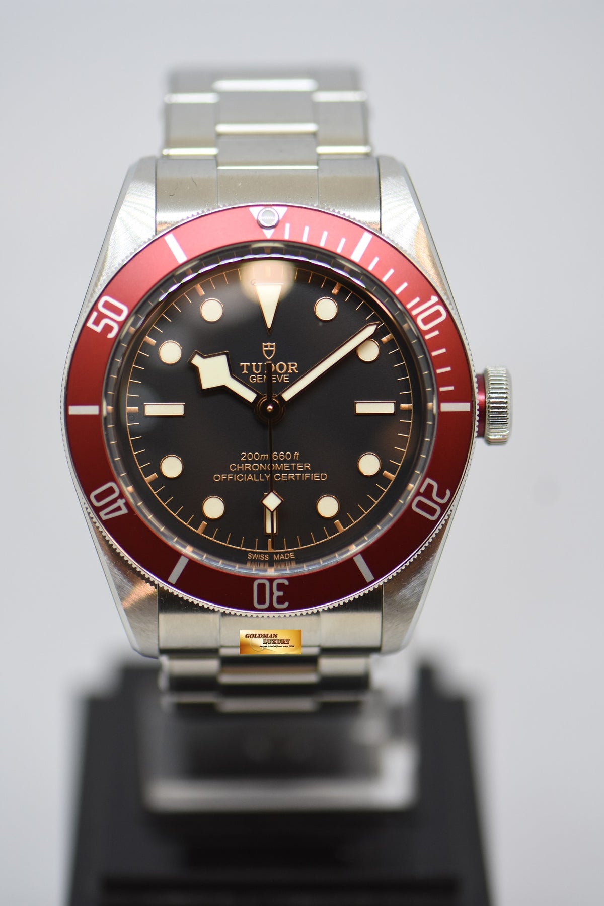 [SOLD] TUDOR BLACK BAY 41mm STEEL IN RIVETED BRACELET BURGUNDY RED BEZEL 79230R AUTOMATIC (NEW-UNWORN)