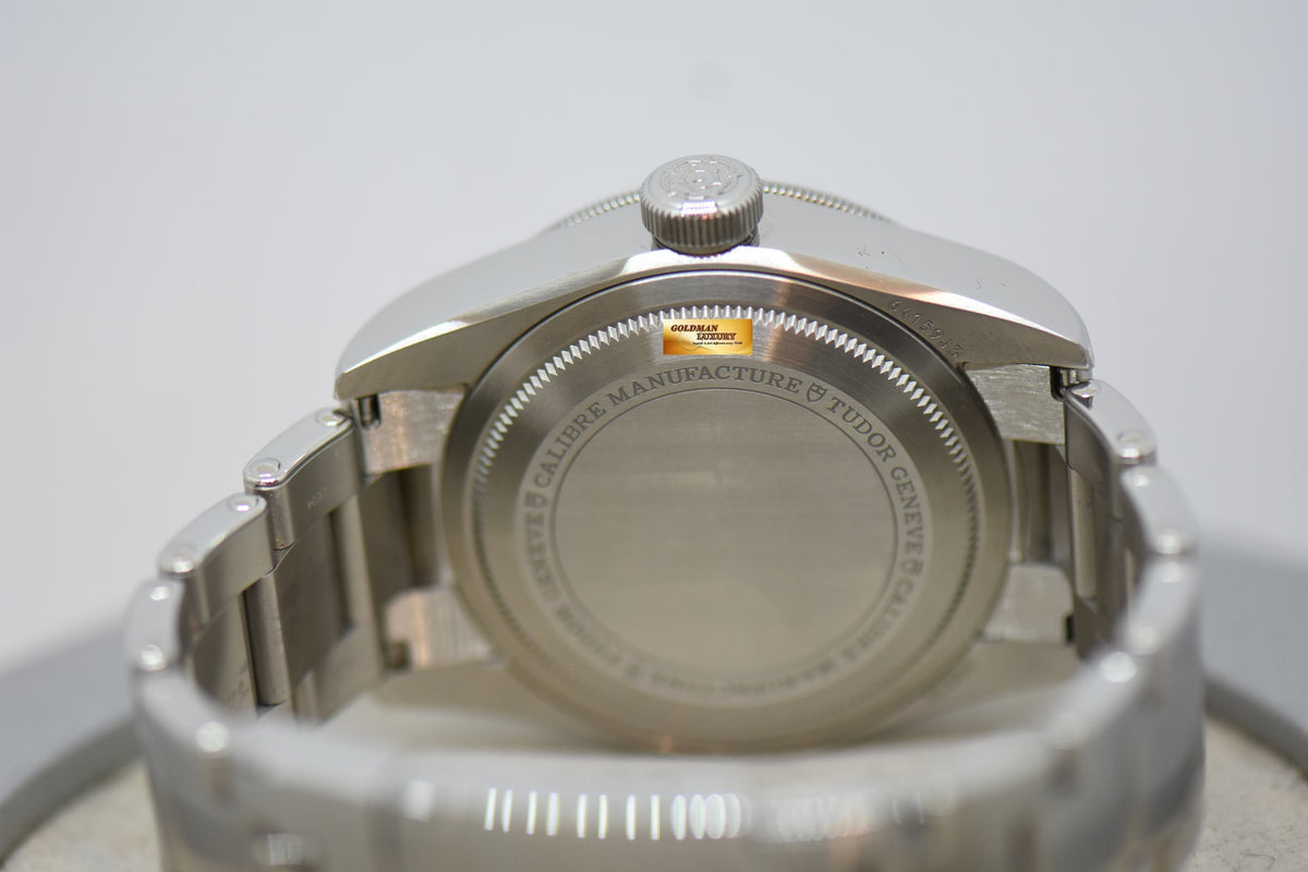 [SOLD] TUDOR BLACK BAY GMT PEPSI RED / BLUE 41mm BLACK DIAL STEEL IN RIVETED BRACELET 79830RB AUTOMATIC (LNIB)