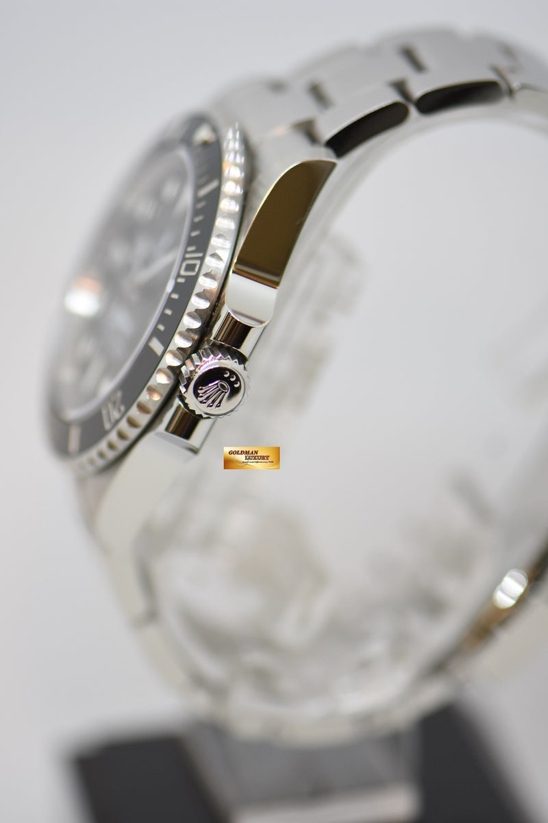 products/GML3259-RolexOysterSubmarinerNoDate41mmSteel124060_LNIB_-3.jpg