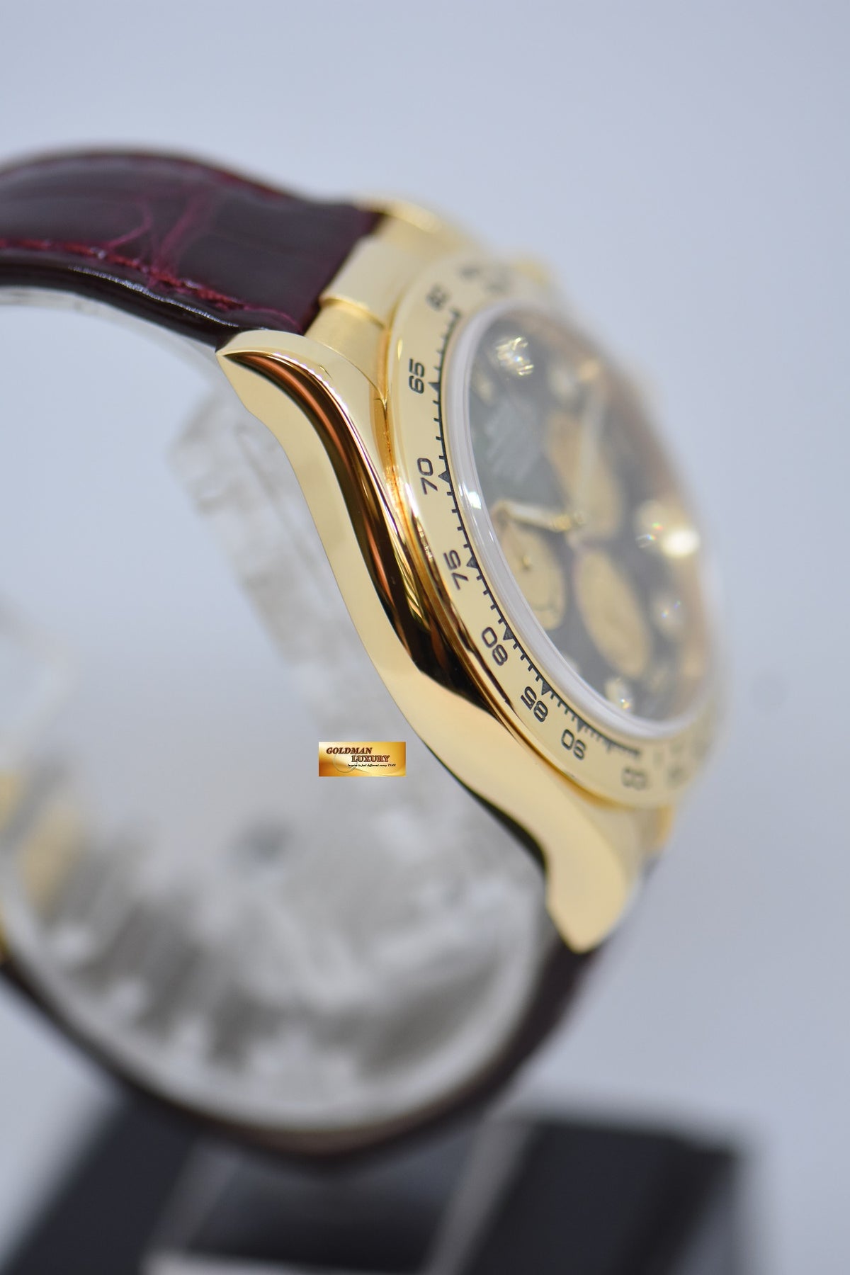 [SOLD] ROLEX OYSTER PERPETUAL DAYTONA CHRONOGRAPH 40mm 18K YELLOW GOLD IN LEATHER STRAP TAHITIAN DIAMOND MOP DIAL 116518 (LOOK NEW)
