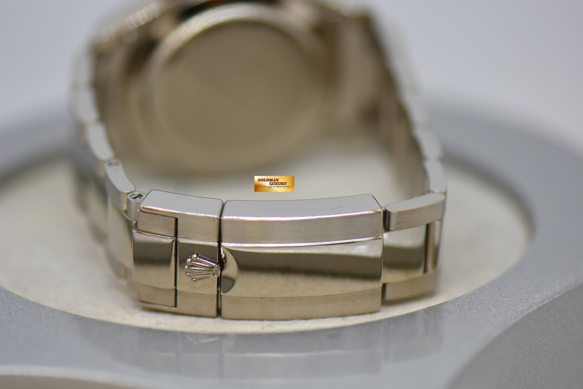 [RESERVED] ROLEX OYSTER PERPETUAL DAYTONA CHRONOGRAPH 40mm 18K WHITE GOLD IN BRACELET METEORITE DIAL 116509 (MINT)