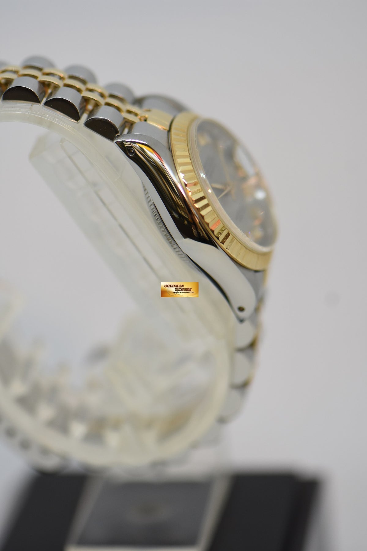 [SOLD] ROLEX OYSTER DATEJUST 26mm HALF-GOLD IN JUBILEE BRACELET COMPUTER DIAMOND DIAL 69173 (NEAR MINT)