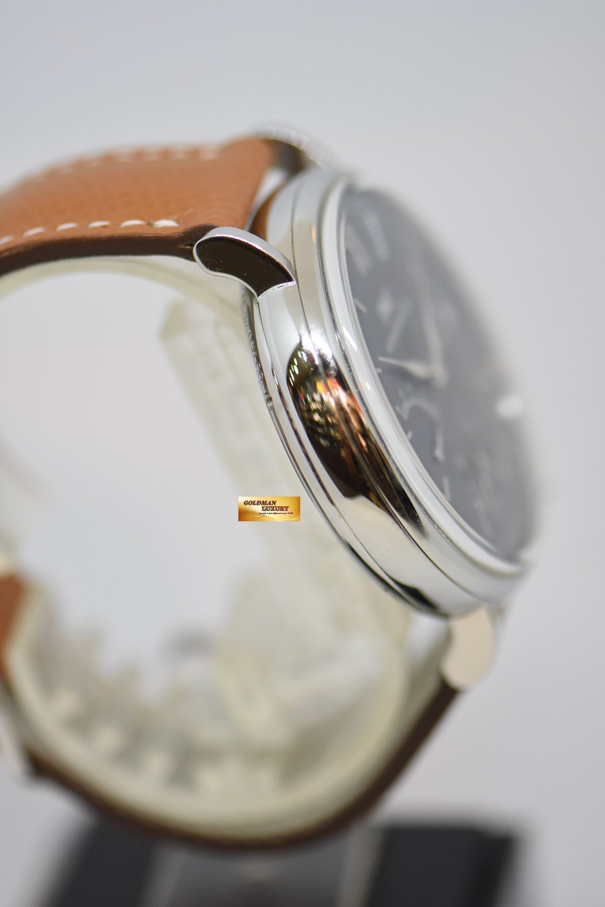 [SOLD] IWC PORTOFINO 43mm 8 DAYS POWER RESERVE MANUAL WINDING BLUE DIAL IW5101-06 (NEAR MINT)