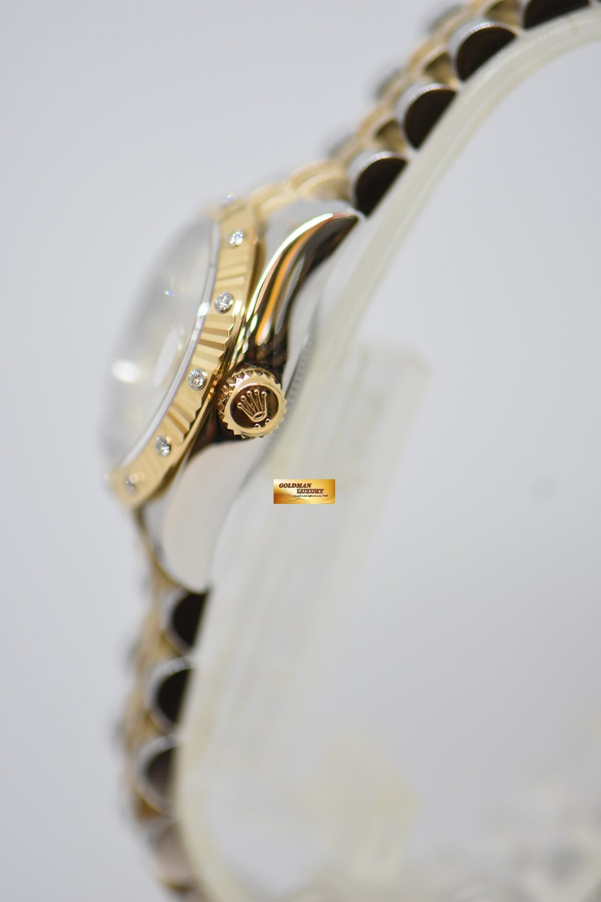 [SOLD] ROLEX OYSTER DATEJUST 26mm YELLOW GOLD / STEEL IN JUBILEE BRACELET SILVER DIAMOND DIAL & ORIGINAL DIAMOND / FLUTED BEZEL 179313 (MINT)