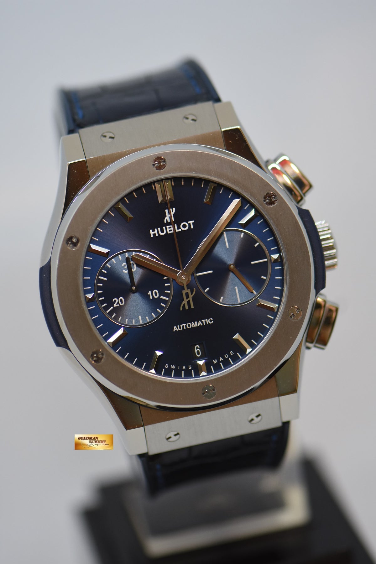 [SOLD] HUBLOT CLASSIC FUSION CHRONOGRAPH 45mm TITANIUM IN RUBBER STRAP BLUE DIAL AUTOMATIC 521.NX.7170.LR (MINT)