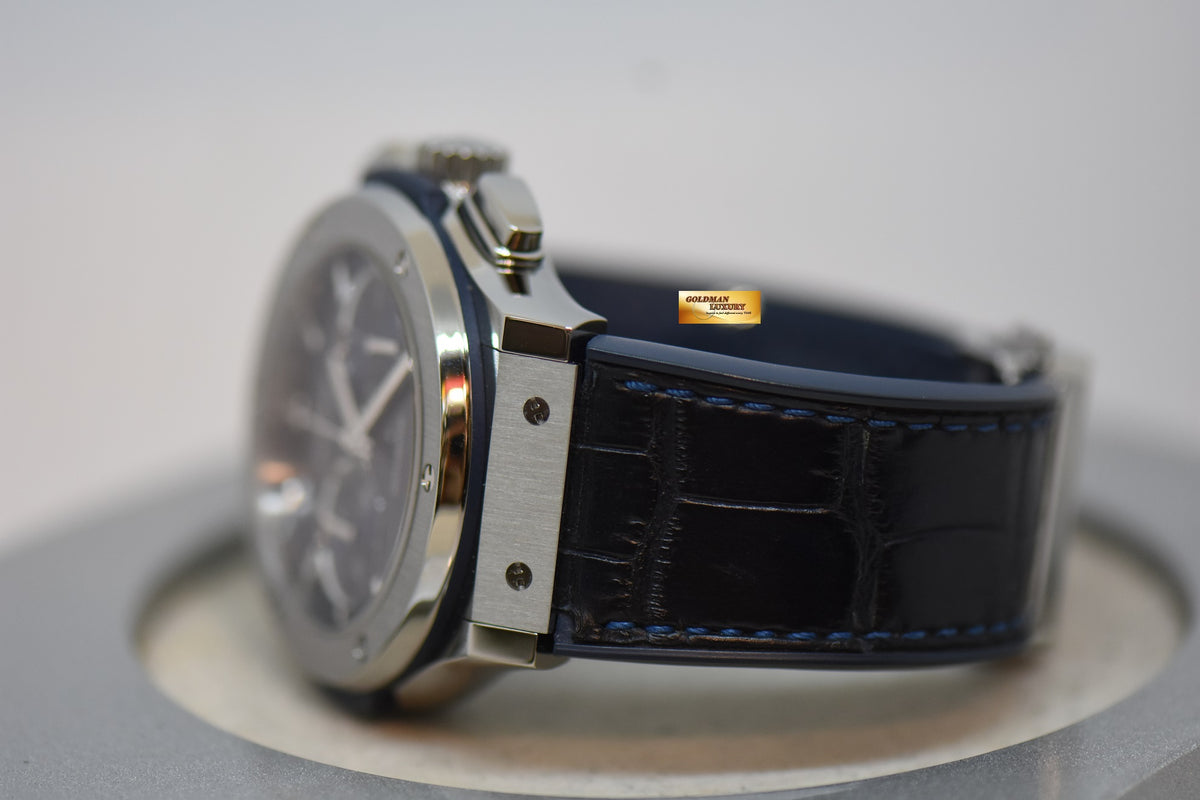 [SOLD] HUBLOT CLASSIC FUSION CHRONOGRAPH 45mm TITANIUM IN RUBBER STRAP BLUE DIAL AUTOMATIC 521.NX.7170.LR (MINT)