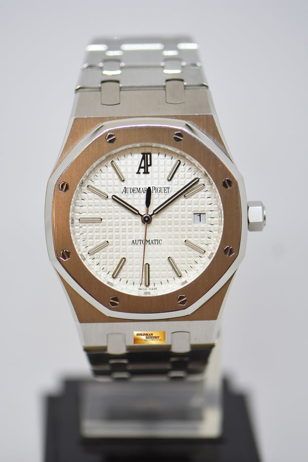 AUDEMARS PIGUET ROYAL OAK 39mm STEEL BRACELET WHITE DIAL AUTOMATIC 15300ST (MINT)