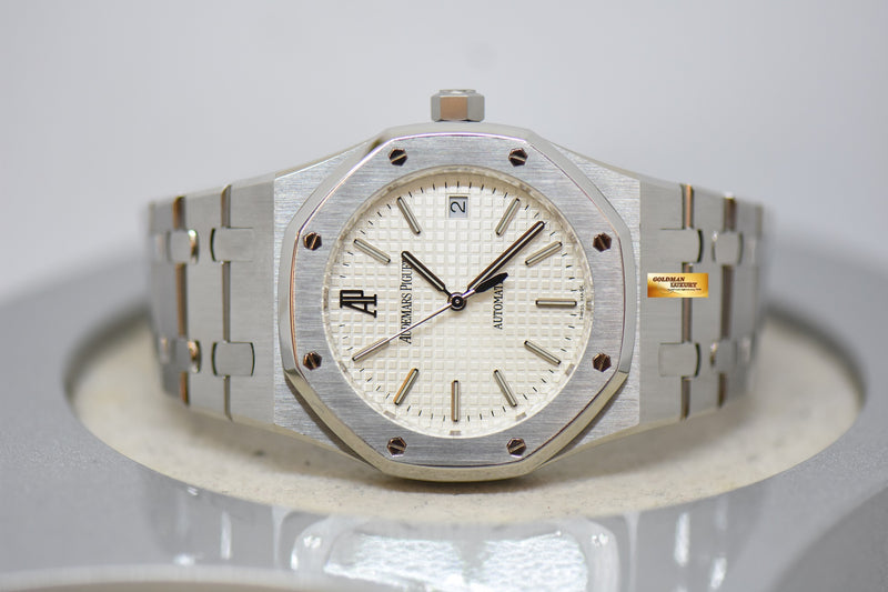 products/GML3340-AudemarsPiguetRoyalOak39mmSteelWhiteDial15300ST-5.jpg