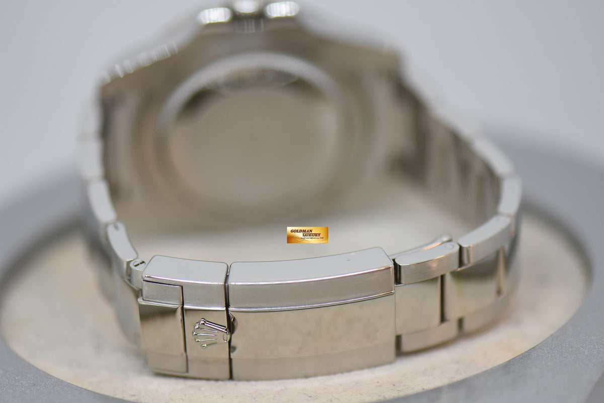 [SOLD] ROLEX OYSTER PERPETUAL GMT-MASTER II 40mm CERAMIC BLACK BEZEL OYSTER STEEL BRACELET 116710LN (MINT)