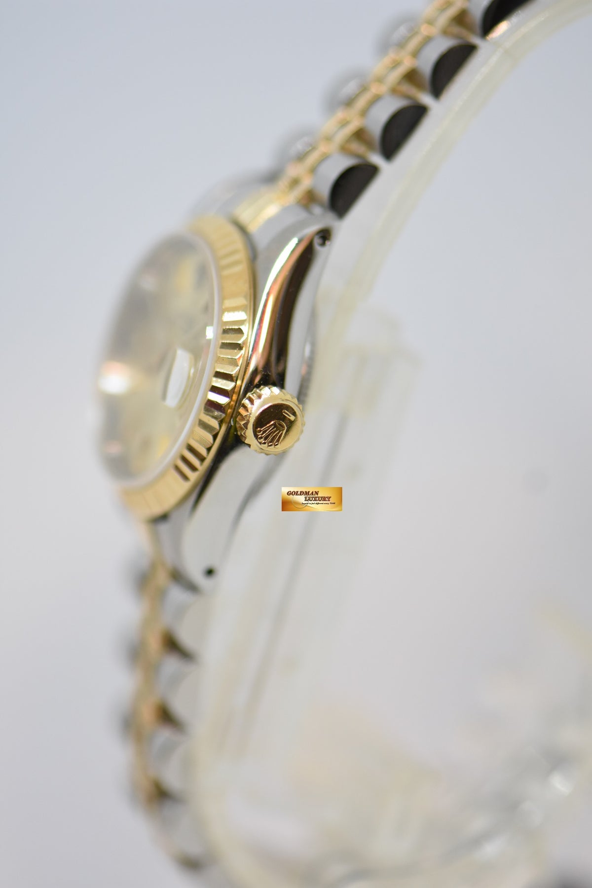 [SOLD] ROLEX OYSTER DATEJUST 26mm HALF-GOLD IN JUBILEE BRACELET GOLD DIAL 69173 (MINT)