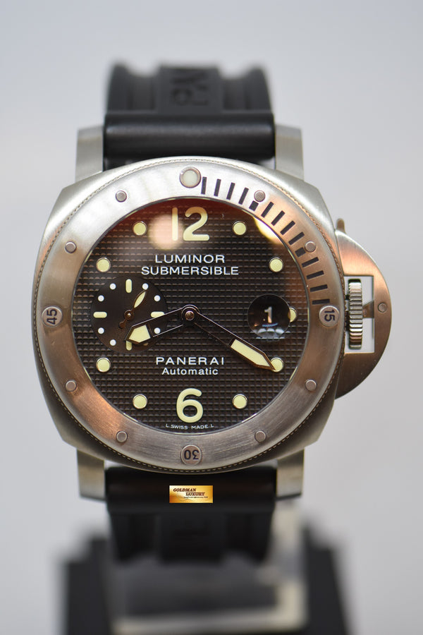 PANERAI LUMINOR SUBMERSIBLE TITANIUM 44mm “WAFFLE DIAL” AUTOMATIC PAM 025 (MINT)