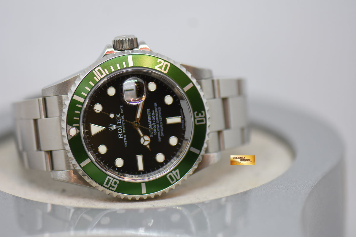 [SOLD] ROLEX OYSTER PERPETUAL SUBMARINER “KERMIT” 40mm STEEL IN BRACELET GREEN BEZEL 16610LV (MINT)
