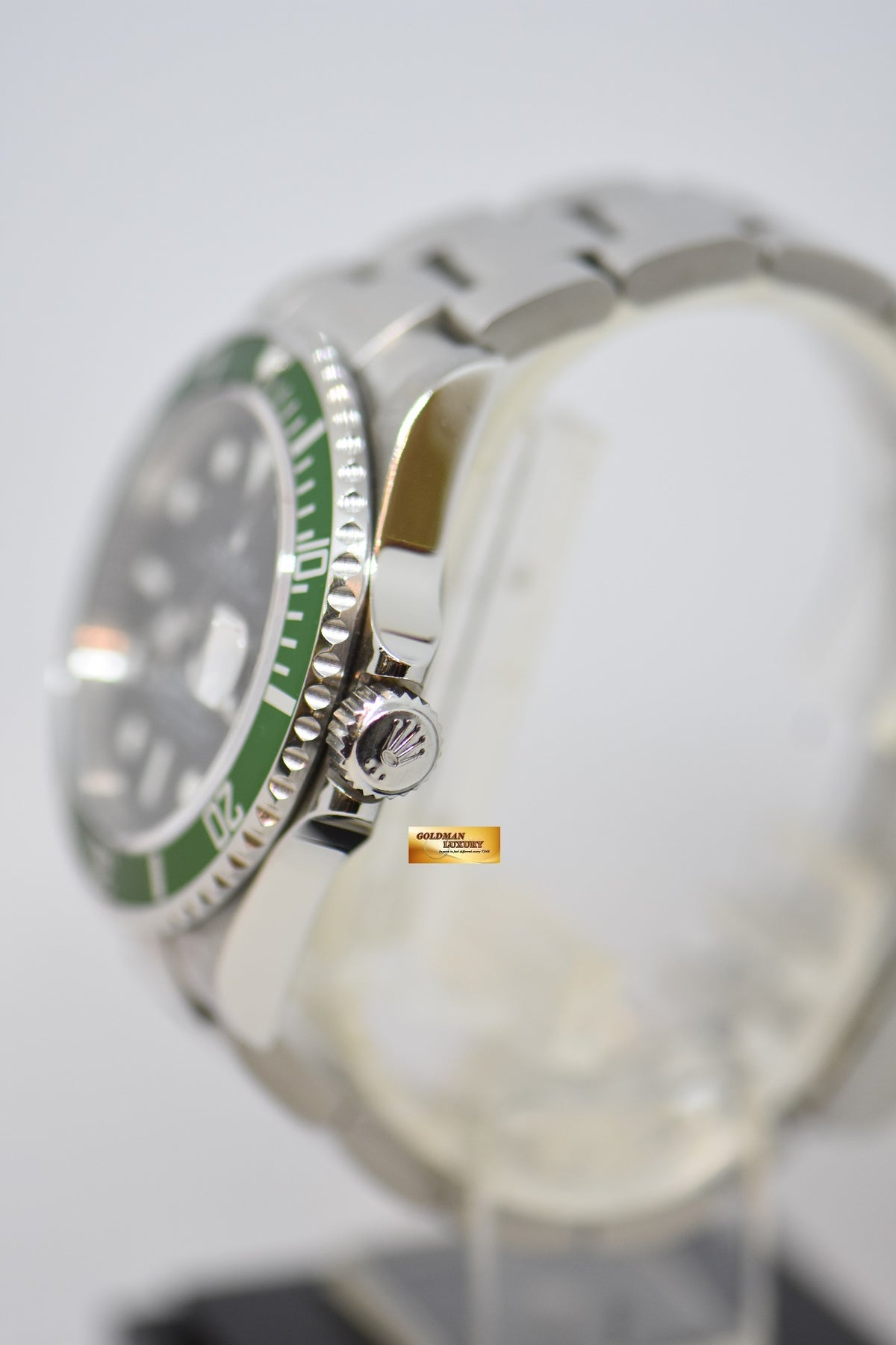 [SOLD] ROLEX OYSTER PERPETUAL SUBMARINER “KERMIT” 40mm STEEL IN BRACELET GREEN BEZEL 16610LV (MINT)