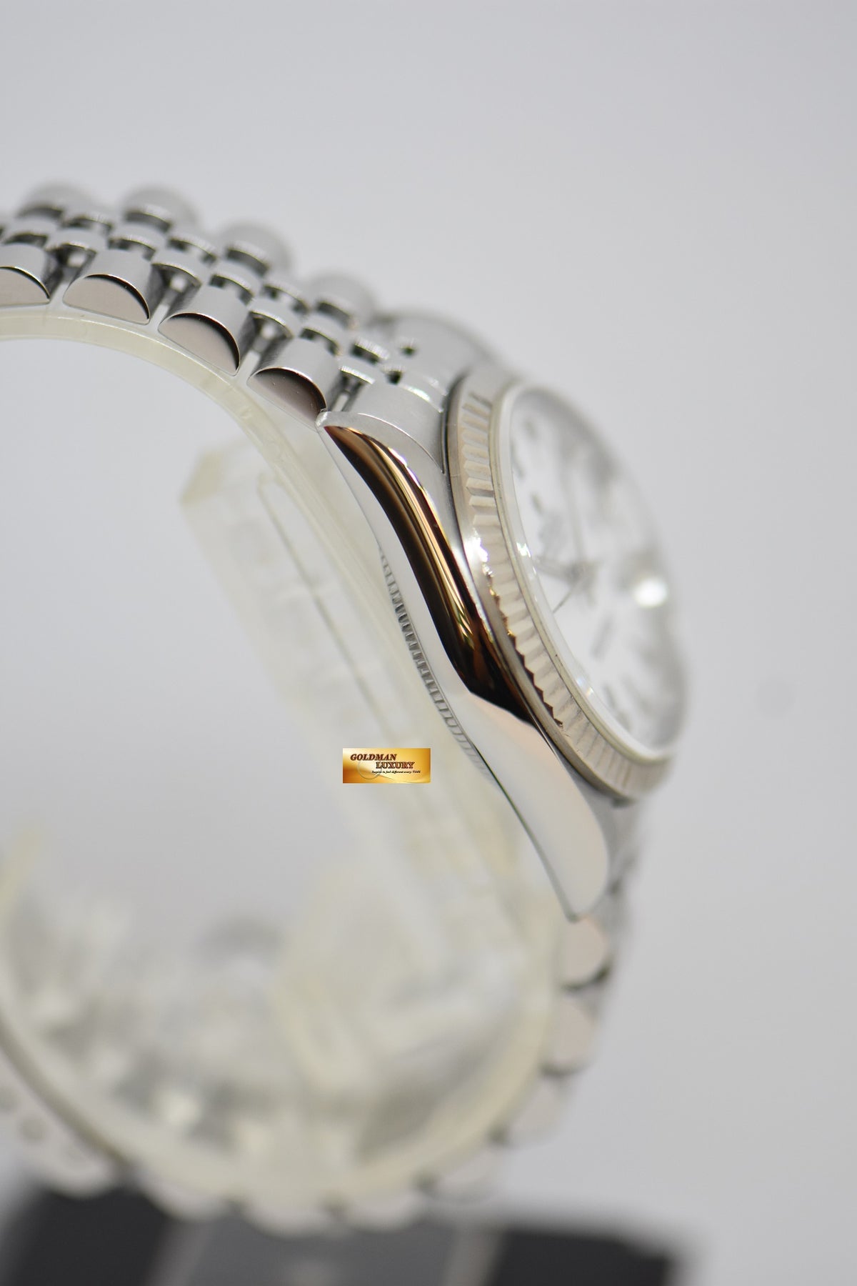 [SOLD] ROLEX OYSTER DATEJUST 31mm STEEL IN JUBILEE BRACELET WHITE ROMAN DIAL 68274 (MINT)
