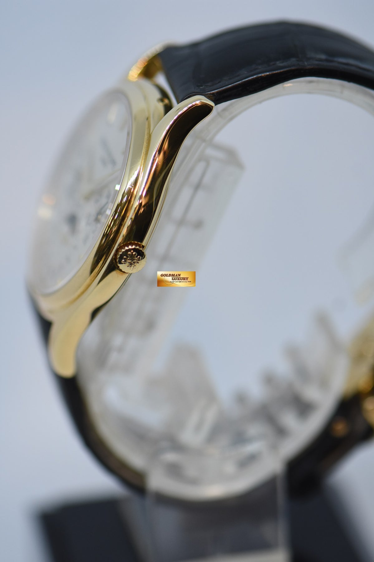 [SOLD] PATEK PHILIPPE PERPETUAL CALENDAR MOONPHASE 37mm 18K YELLOW GOLD 5140J (MINT)