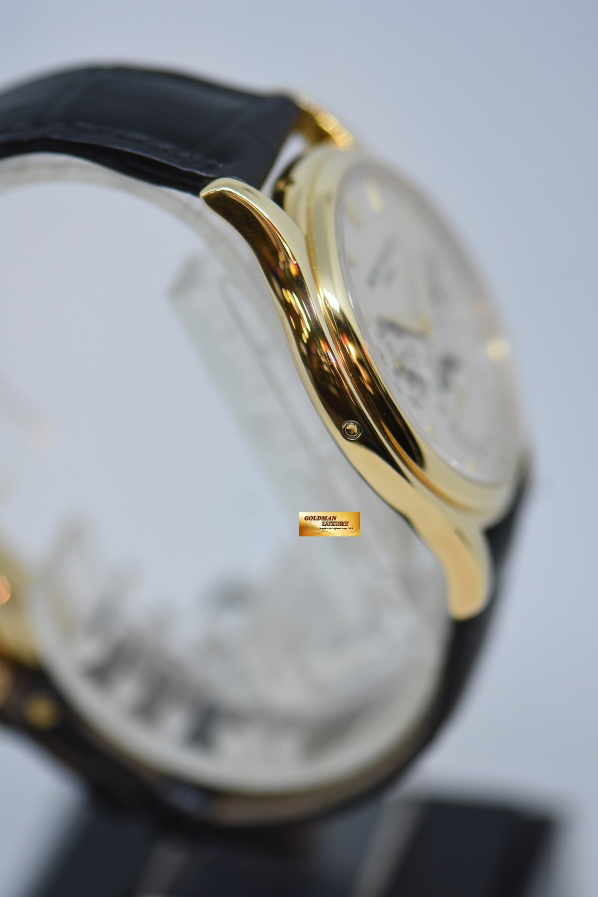 [SOLD] PATEK PHILIPPE PERPETUAL CALENDAR MOONPHASE 37mm 18K YELLOW GOLD 5140J (MINT)