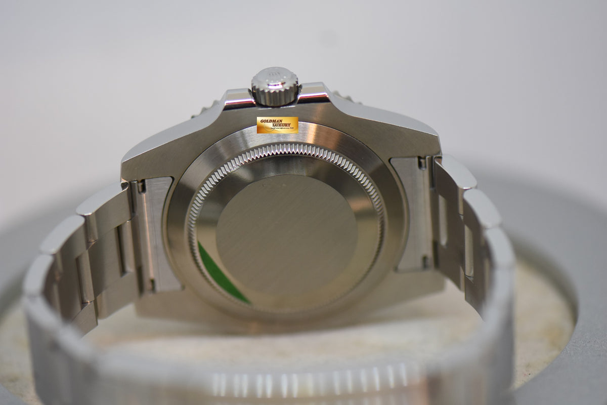 [SOLD] ROLEX OYSTER SUBMARINER 40mm “GREEN HULK” STEEL IN OYSTER BRACELET GREEN DIAL CERAMIC BEZEL 116610LV (MINT)