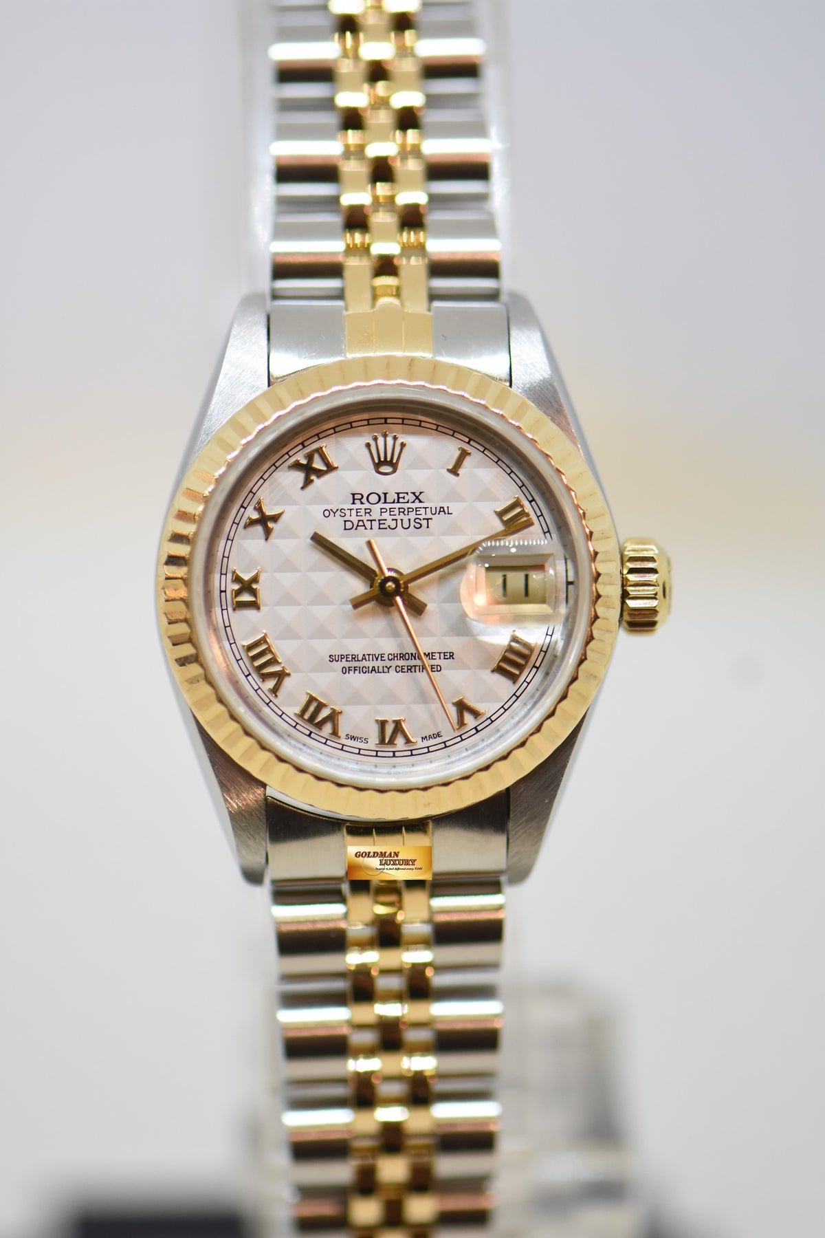 [SOLD] ROLEX OYSTER DATEJUST 26mm HALF-GOLD IN JUBILEE BRACELET SILVER PRISM DIAL 69173 (MINT)