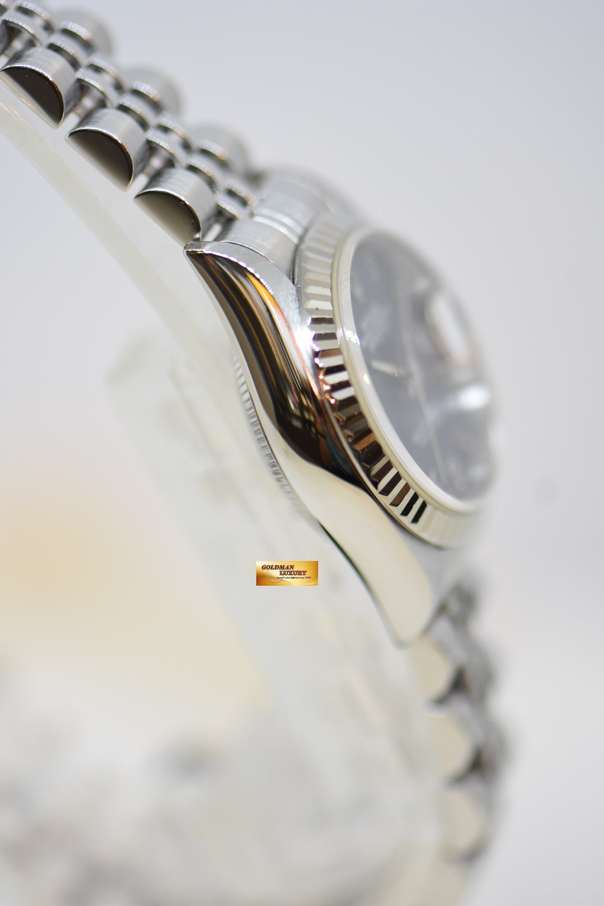 [SOLD] ROLEX OYSTER DATEJUST 26mm STEEL IN JUBILEE BRACELET BLUE ARABIC DIAL 69174 (MINT)