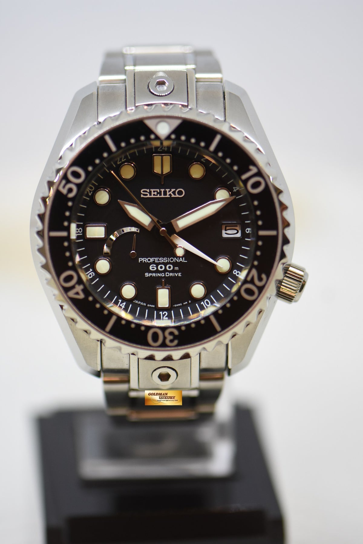 [SOLD] SEIKO PROFESSIONAL DIVER SPRING DRIVE GMT 44mm MARINAMASTER 600M TITANIUM IN BRACELET SBDB011 (MINT)