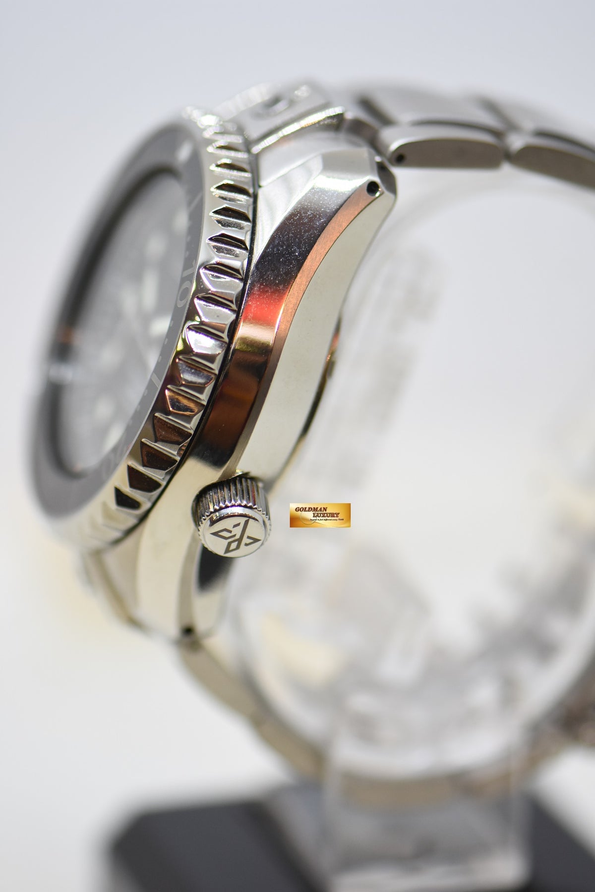 [SOLD] SEIKO PROFESSIONAL DIVER SPRING DRIVE GMT 44mm MARINAMASTER 600M TITANIUM IN BRACELET SBDB011 (MINT)