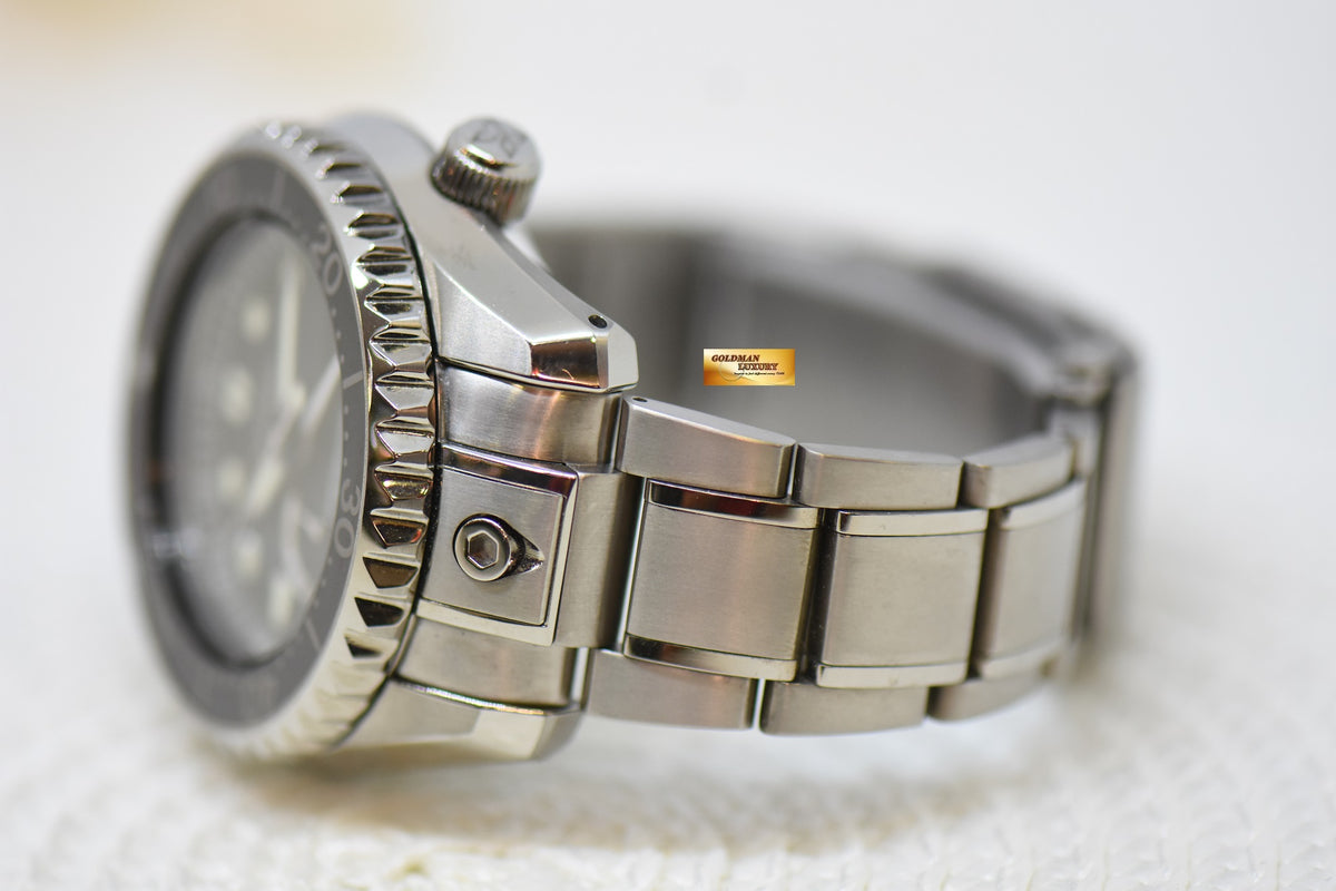 [SOLD] SEIKO PROFESSIONAL DIVER SPRING DRIVE GMT 44mm MARINAMASTER 600M TITANIUM IN BRACELET SBDB011 (MINT)
