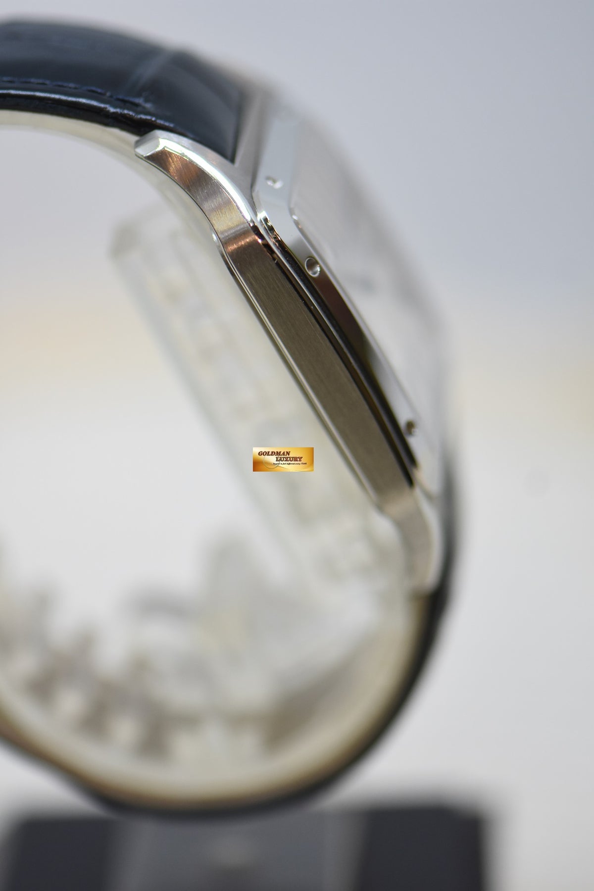 [SOLD] CARTIER SANTOS DUMONT XL STEEL IN LEATHER STRAP MANUAL WINDING WSSA0032 (NEW)