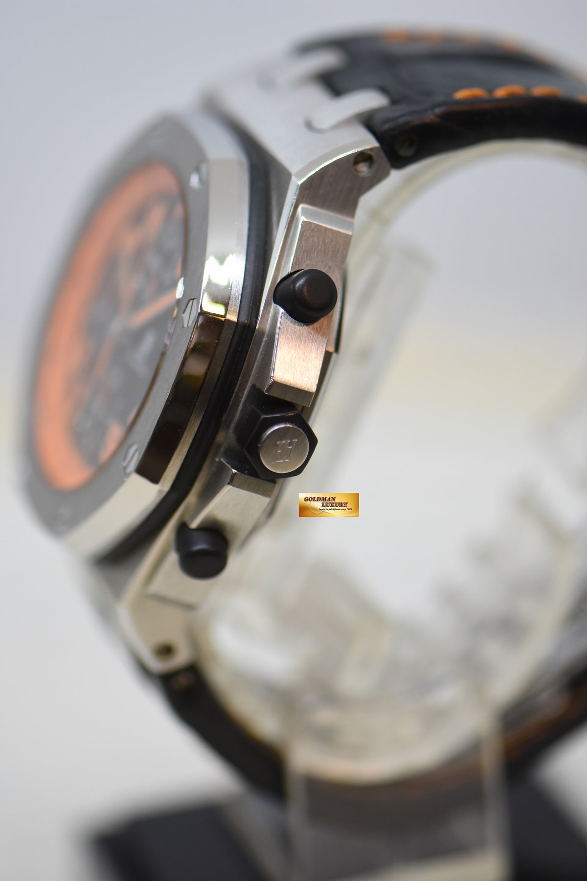 [SOLD] AUDEMARS PIGUET ROYAL OAK “VOLCANO” OFFHSORE 42mm STEEL IN LEATHER STRAP CHRONOGRAPH AUTOMATIC 26170ST (MINT)