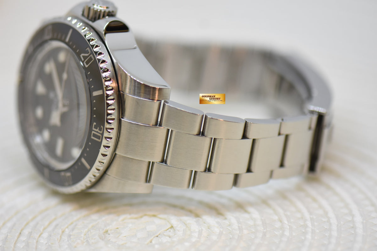 [SOLD] ROLEX OYSTER PERPETUAL DEEPSEA 44mm MARK I BLACK CERAMIC BEZEL 116660 (MINT)