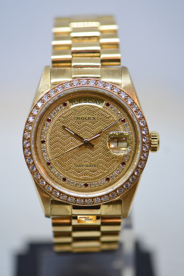 [SOLD] ROLEX OYSTER DAY-DATE 36mm YELLOW GOLD ORIGINAL DIAMOND-RUBY-DECORATED DIAL & ORIGINAL BEZEL 18048 (MINT)