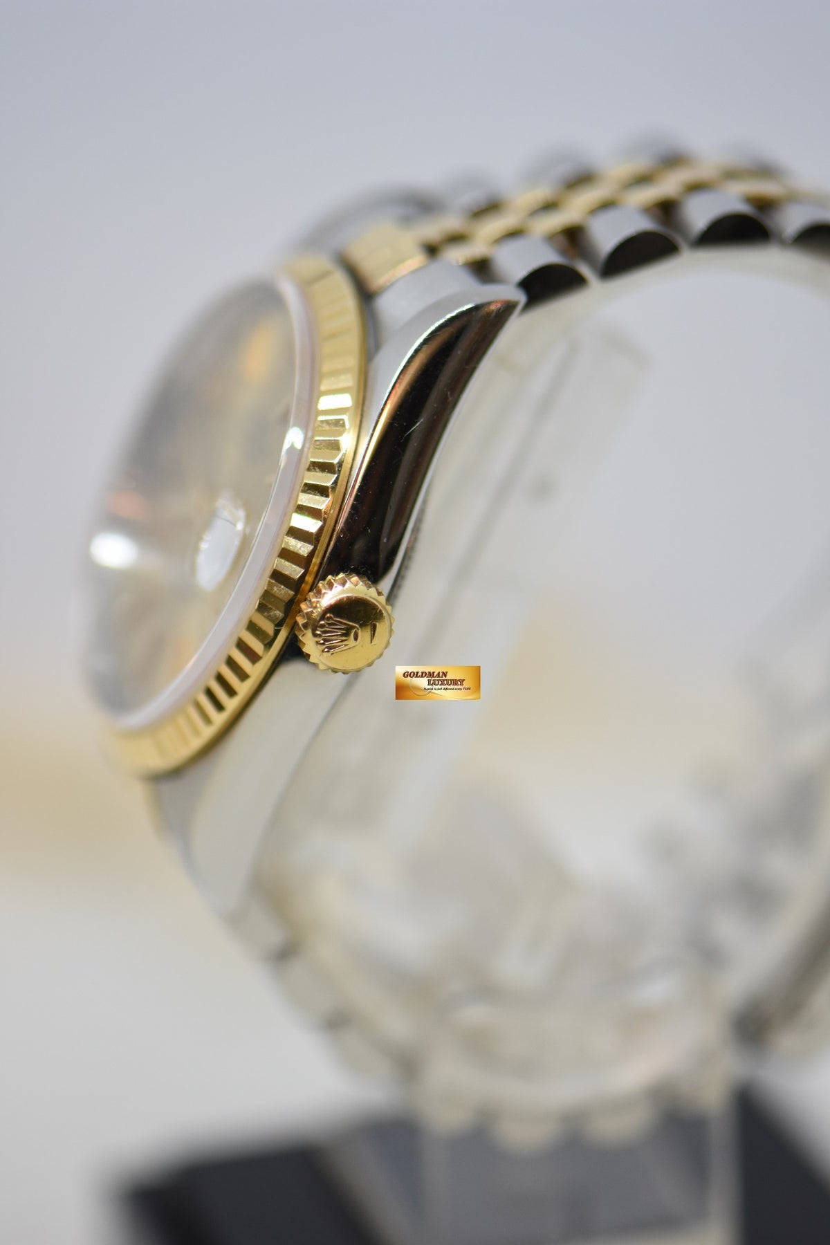 [SOLD] ROLEX OYSTER DATEJUST 36mm HALF-GOLD IN JUBILEE BRACELET GOLD DIAL 16233 (QUICKSET-DATE) (MINT)