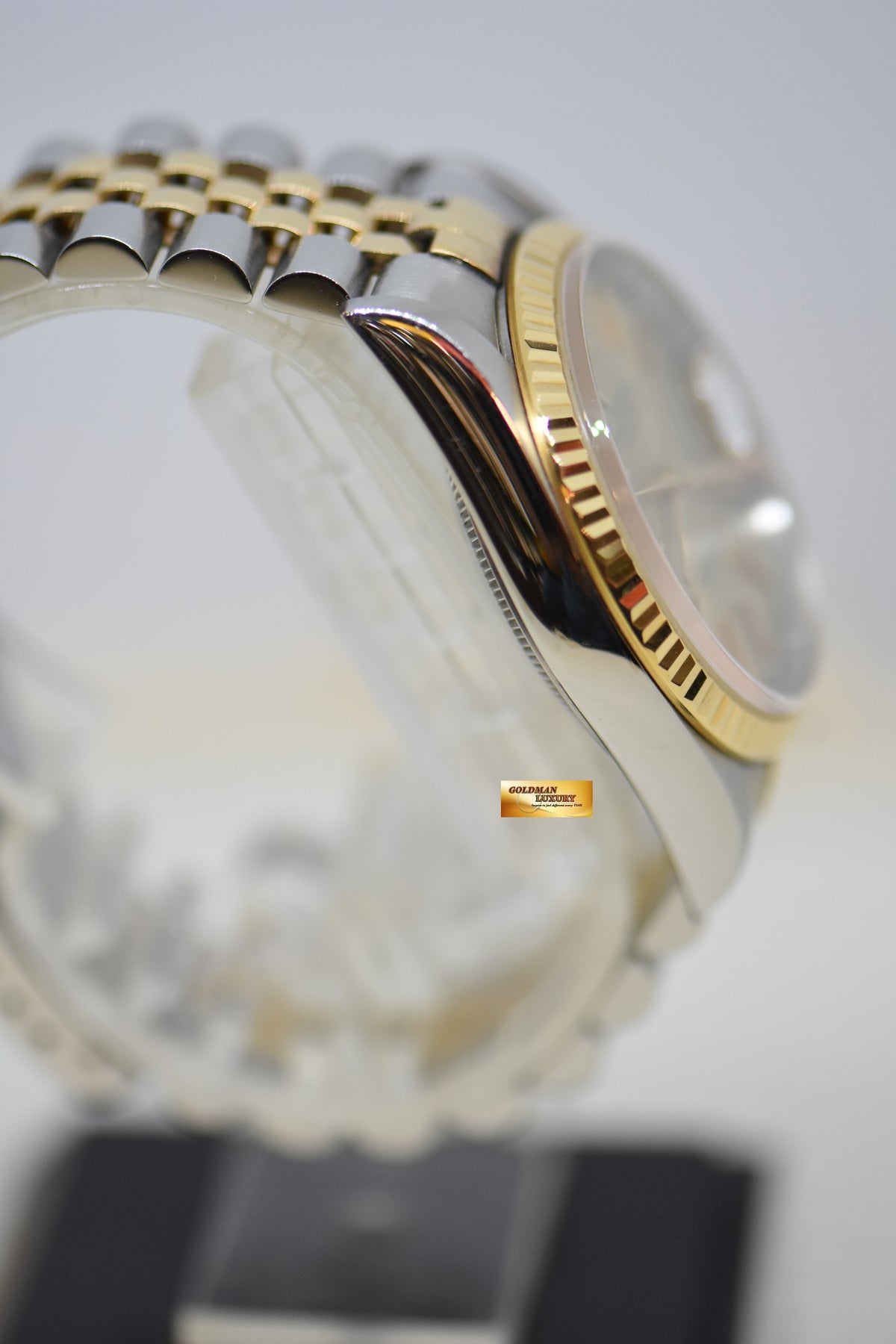 [SOLD] ROLEX OYSTER DATEJUST 36mm HALF-GOLD IN JUBILEE BRACELET GOLD DIAL 16233 (QUICKSET-DATE) (MINT)