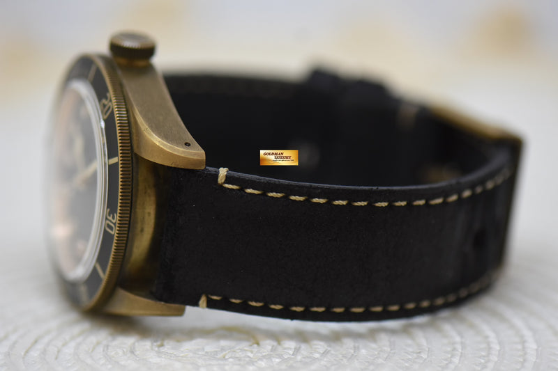 products/GML3467-TudorBlackBayBronze43mmSlateGreyStrap79250BA-7.jpg
