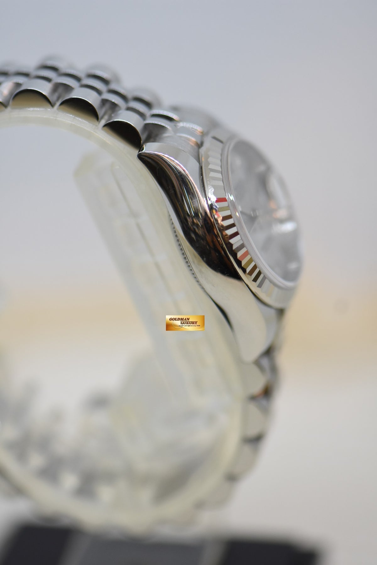 [SOLD] ROLEX OYSTER PERPETUAL DATEJUST 26mm STAINLESS STEEL IN JUBILEE BRACELET SILVER ROMAN DIAL AUTOMATIC 179174 (MINT)