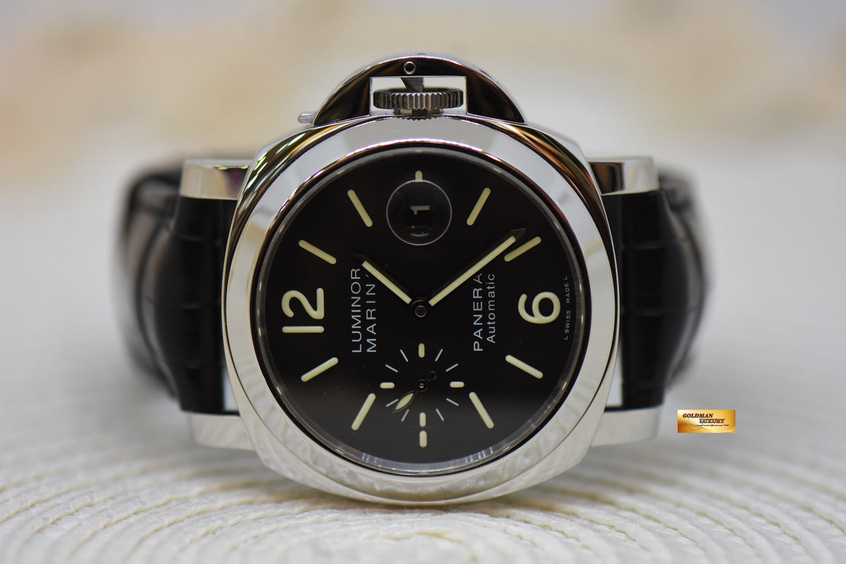 [SOLD] PANERAI LUMINOR MARINA 44mm STEEL IN LEATHER BLACK DIAL AUTOMATIC PAM 104 (MINT)