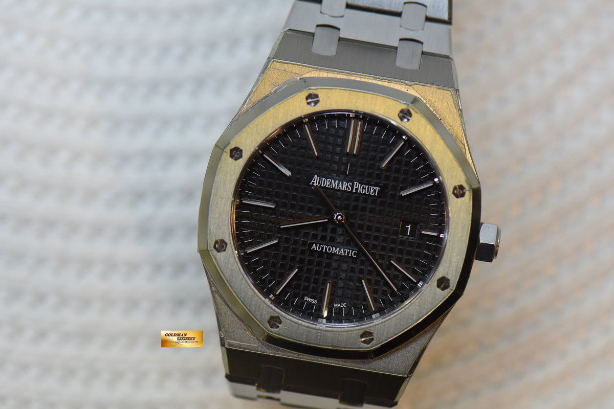 [SOLD] AUDEMARS PIGUET ROYAL OAK 41mm STEEL BRACELET BLACK DIAL AUTOMATIC 15400ST (NOS) (STICKERS STILL ON)