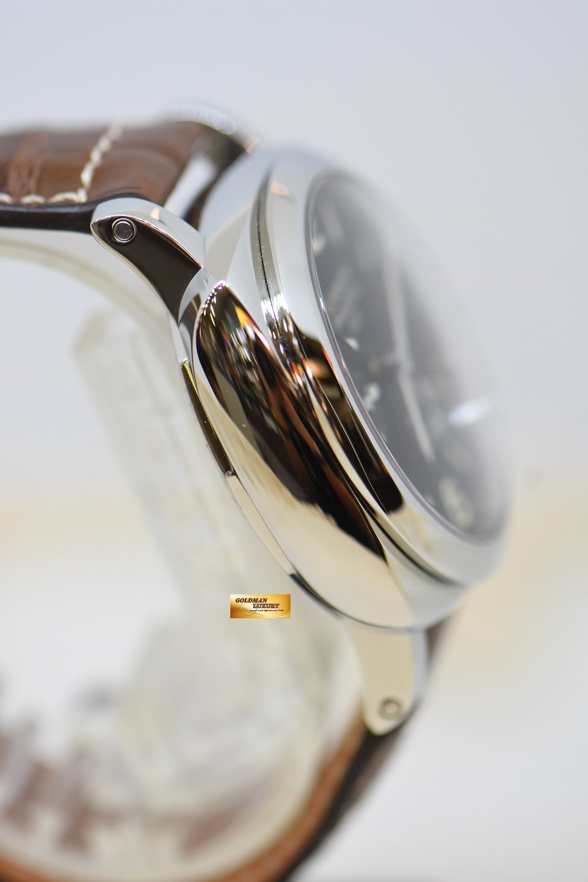 [SOLD] PANERAI LUMINOR 1950 42mm GMT 3 DAYS POWER RESERVE STEEL IN LEATHER P.9002 HOBNAIL DIAL AUTOMATIC PAM 537 (MINT)