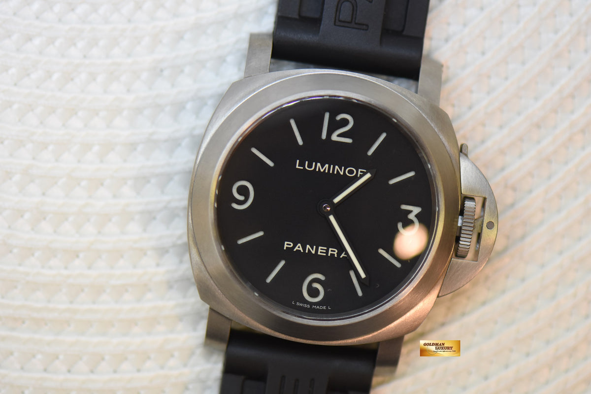 [SOLD] PANERAI LUMINOR 44mm TITANIUM IN LEATHER BLACK SANDWICH DIAL MANUAL WINDING PAM 176 (MINT)