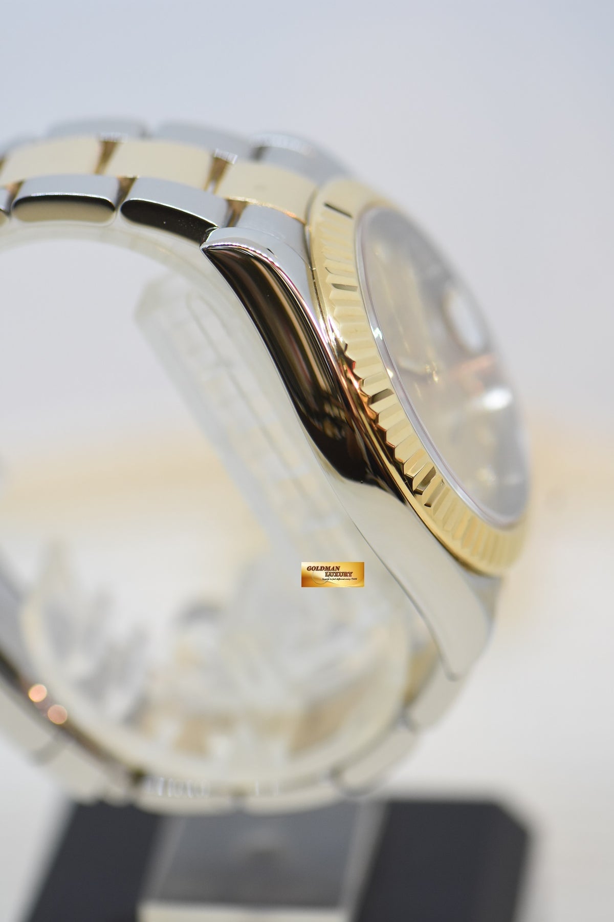 [SOLD] ROLEX OYSTER PERPETUAL DATEJUST II 41mm GOLD / STEEL IN OYSTER BRACELET GOLD DIAMOND DIAL 116333 (MINT)